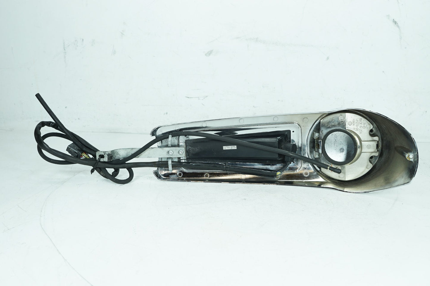 2007 - 2013 Harley-Davidson Touring Electra Glide Ultra Fuel Gas Tank Dash Console NOKey 61270-08