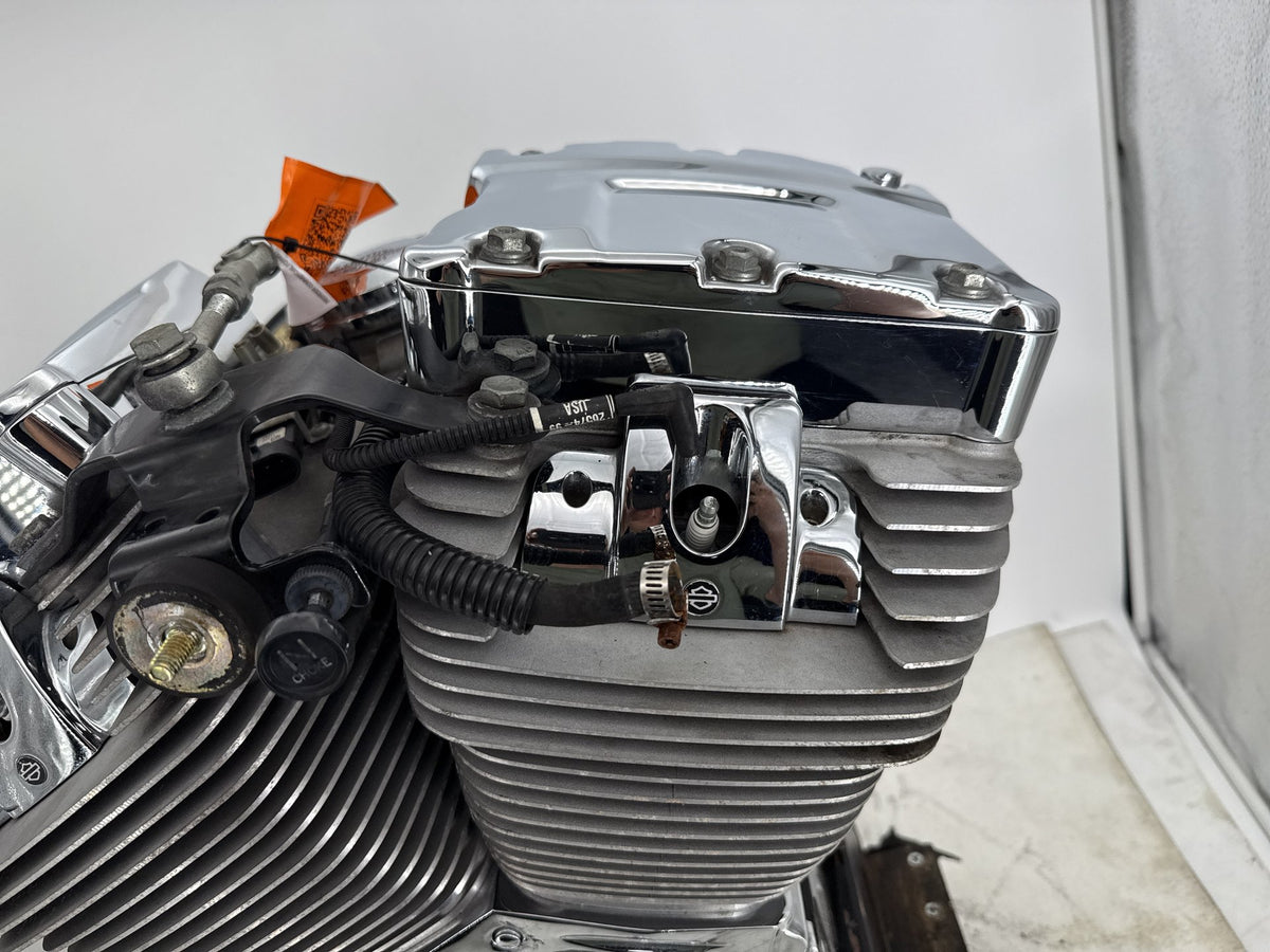2005 Harley Dyna Super Glide Custom FXDC OEM CARB Twin Cam 88 Engine Motor 32K
