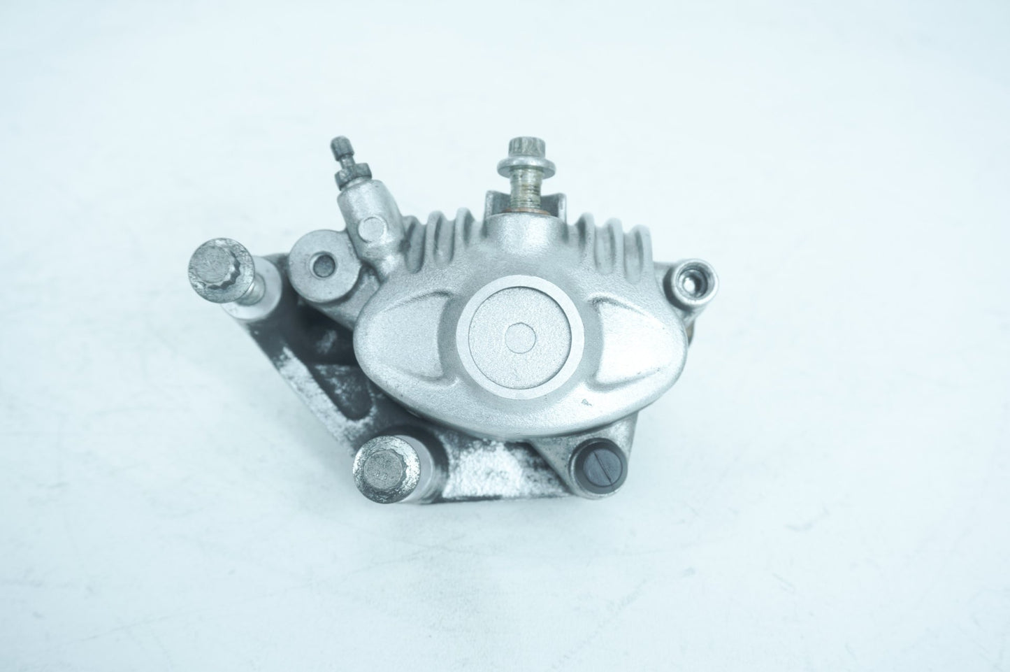 2004 - 2013 Harley-Davidson Sportster Custom Front Left 1 Brake Caliper 44121-07