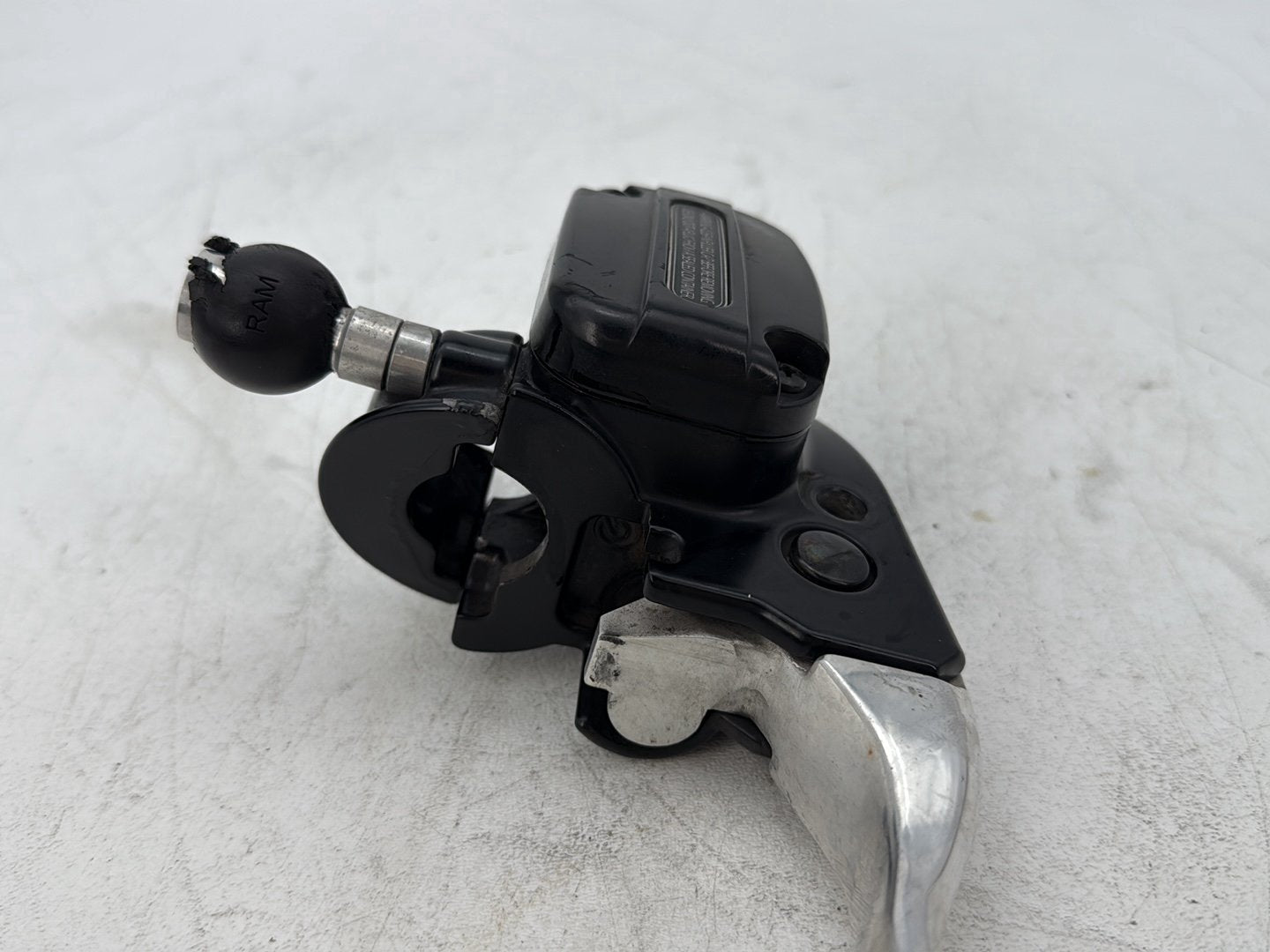 2017 Harley Road Glide Touring FLTRXS OEM Front Right Brake Lever Master Cylinder