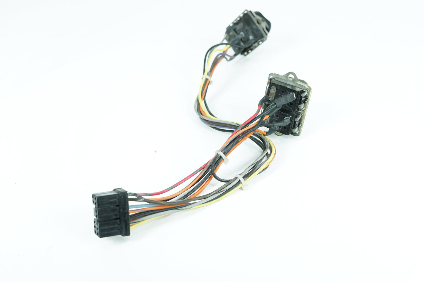 1999 - 2006 Harley-Davidson Touring Electra Glide Ultra  Inner Fairing Wire Wiring Harness Switch 71535-96