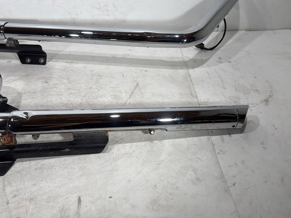 2015 Harley Softail Deluxe FLSTN OEM Exhaust Header Pipes Muffler Vance & Hines