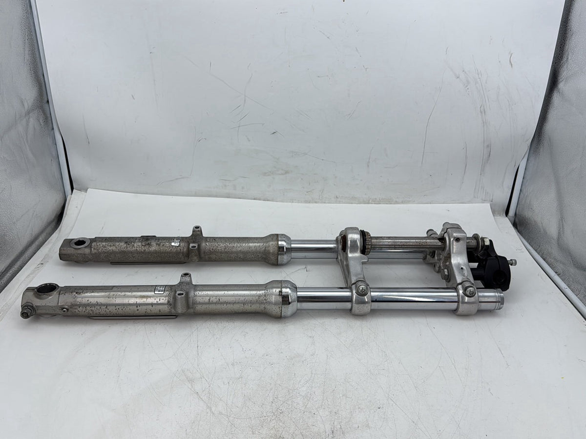2009 Harley Sportster 883 Low XL883L OEM Front Triple Tree Set & LH RH Fork Legs Sliders