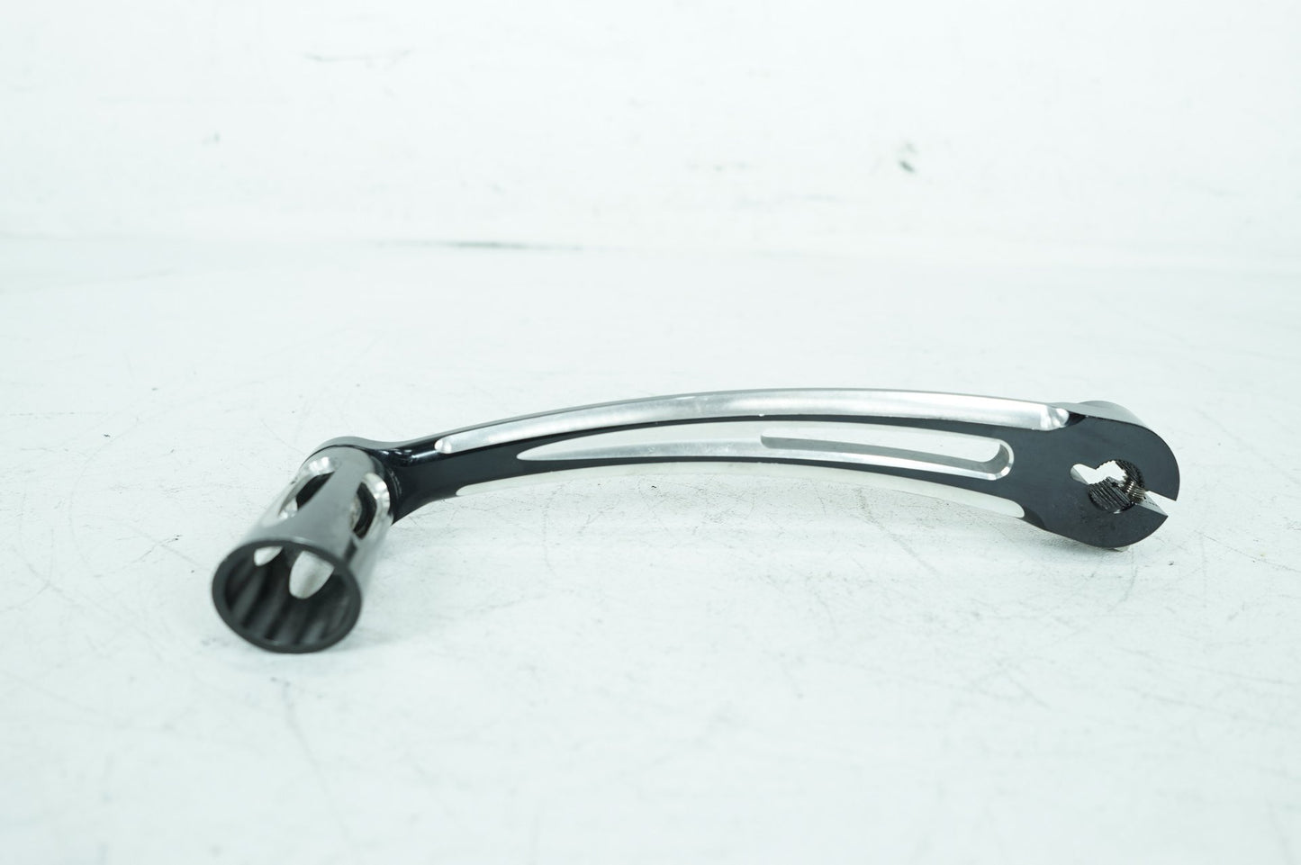 2008 - 2016 Harley-Davidson Touring Road Glide Gear Shifter Lever Pedal CNC Edge Cut