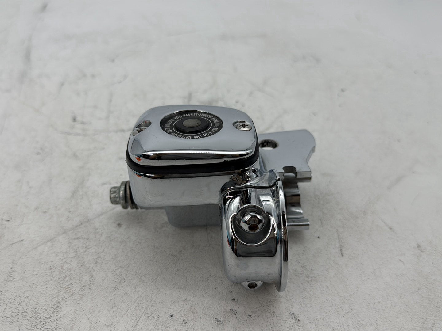 2003 Harley Electra Glide Touring Ultra FLHTCUI OEM Front Right Hand Brake Lever Master Cylinder Reservoir