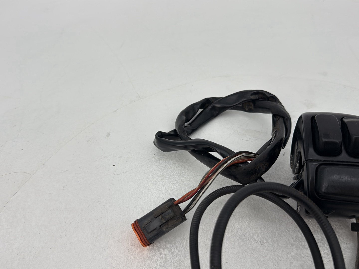 2004 - 2013 Harley-Davidson Sportster 883 Custom Right Engine Start Kill Switches Controls  	71589-96B
