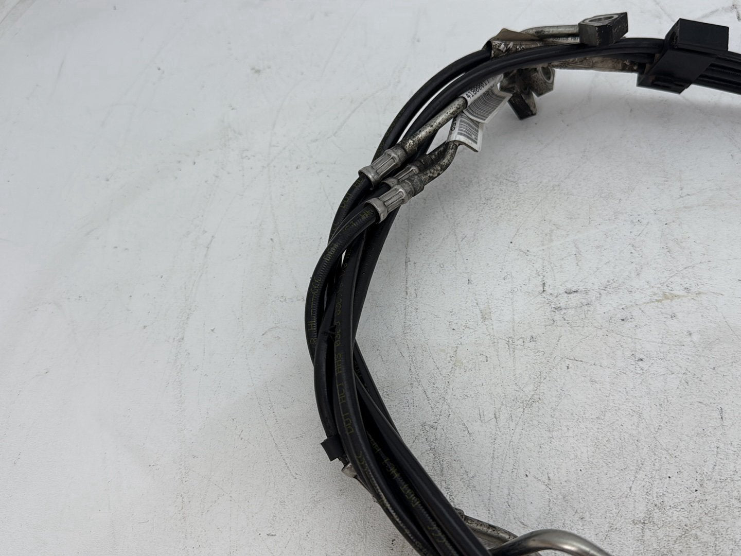18 Harley Electra Glide Touring Ultra FLHTCU OEM Front Brake Hose Line Pipe ABS