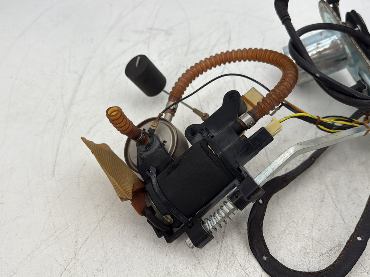 2000 Harley Touring Electra Glide Ultra Fuel Pump Gas Gasoline Petrol Sending
