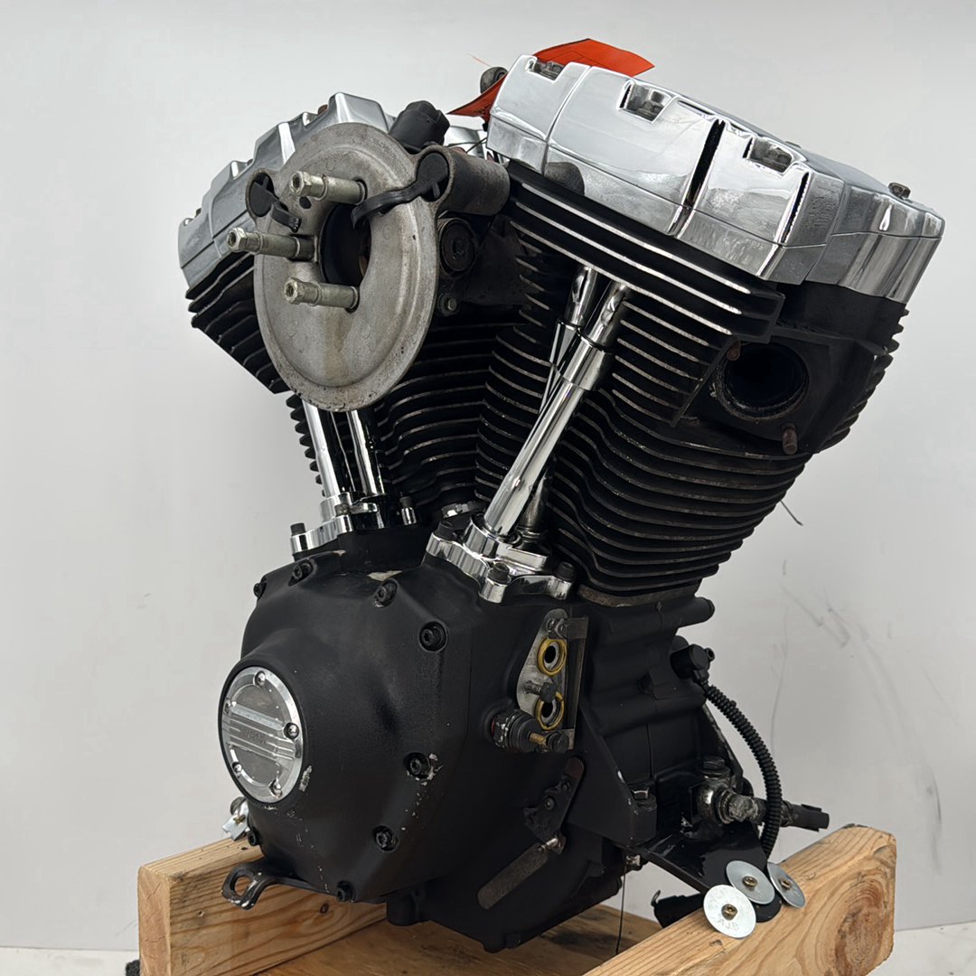 05 Harley Touring FLHRCI Road King Classic OEM EFI Twin Cam 88 Engine Motor 26K