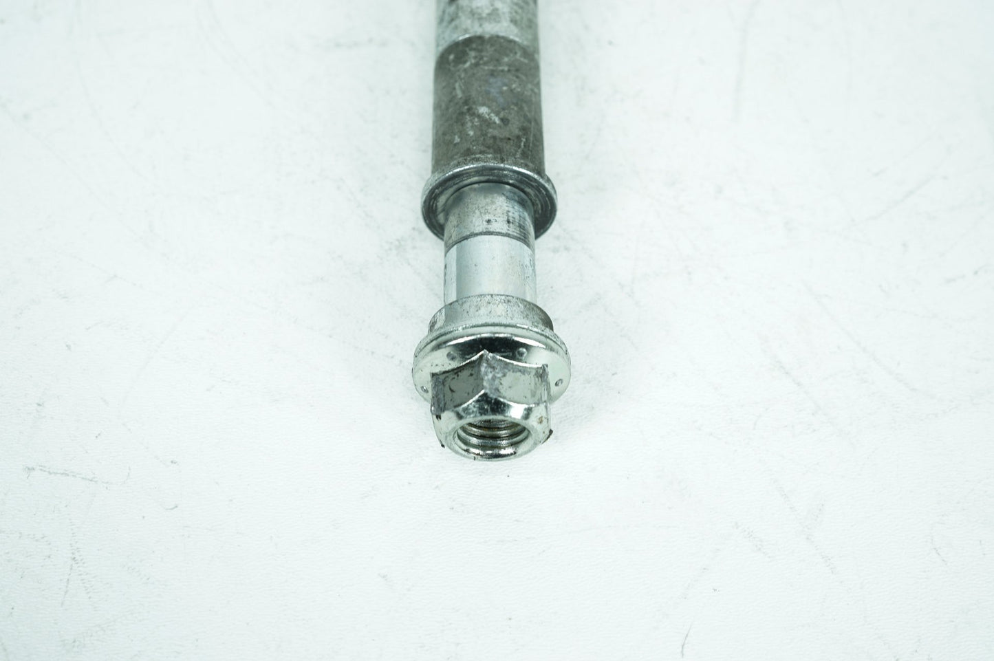 1999 - 2006 Harley-Davidson Softail Standard Rear Fork Swingarm Pivot Bolt Shaft 47610-00