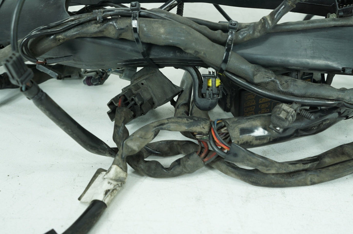 2007 - 2011 Harley-Davidson Touring Street Glide Main Wire Wiring Harness Loom 70985-07