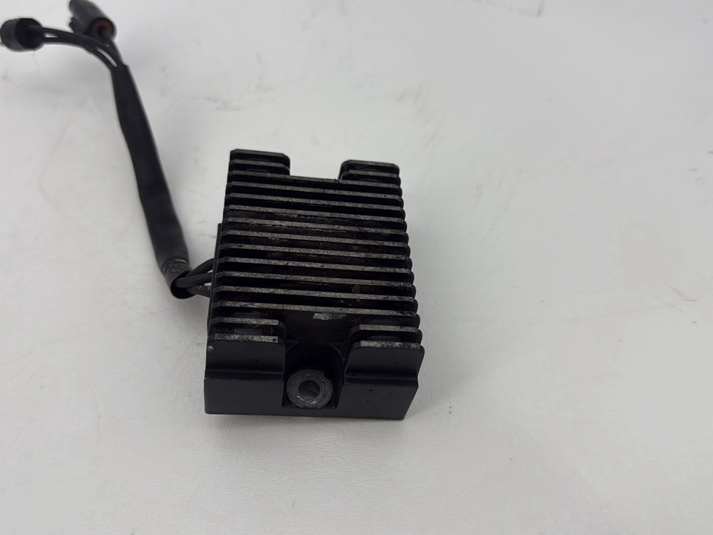 2003 Harley Sportster XL1200C 1200 Custom Anniversary OEM Voltage Regulator Rectifier
