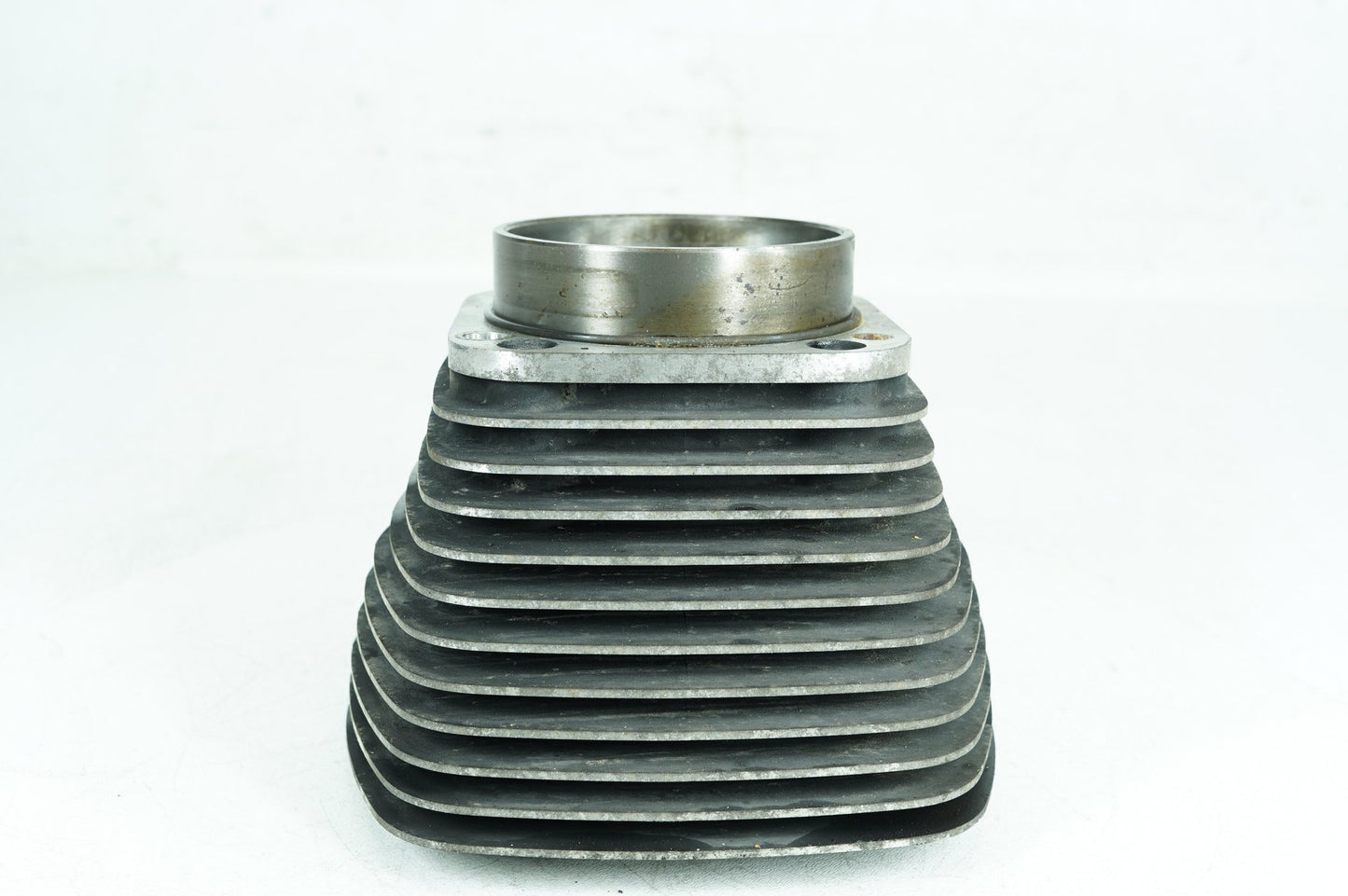1999 - 2006 Harley-Davidson Softail Heritage Classic Twin Cam Engine Jug 1 Cylinder Barrel 16593-99