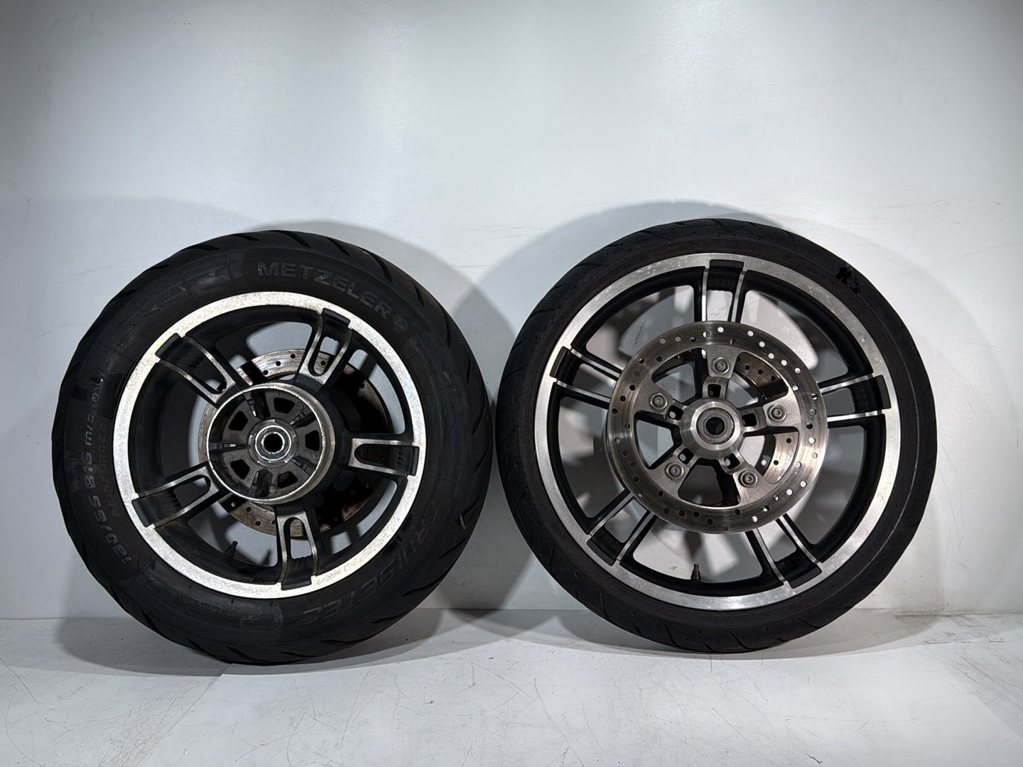 2014 Harley Street Glide Touring FLHXS OEM Front & Rear Wheel Rim Tire