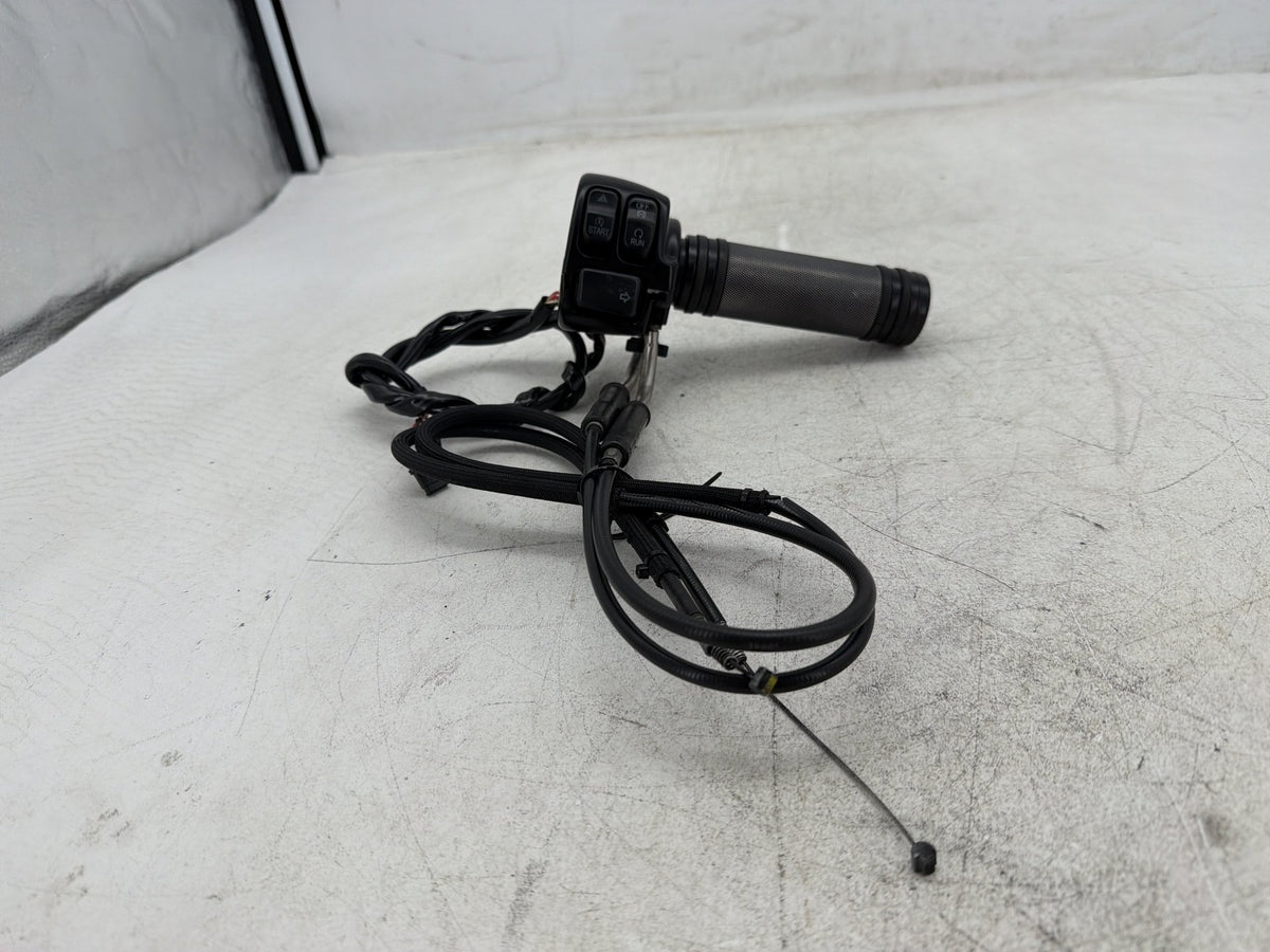 2012 Harley Dyna Fat Bob FXDF 103 OEM Right Engine Start Kill Switches Controls
