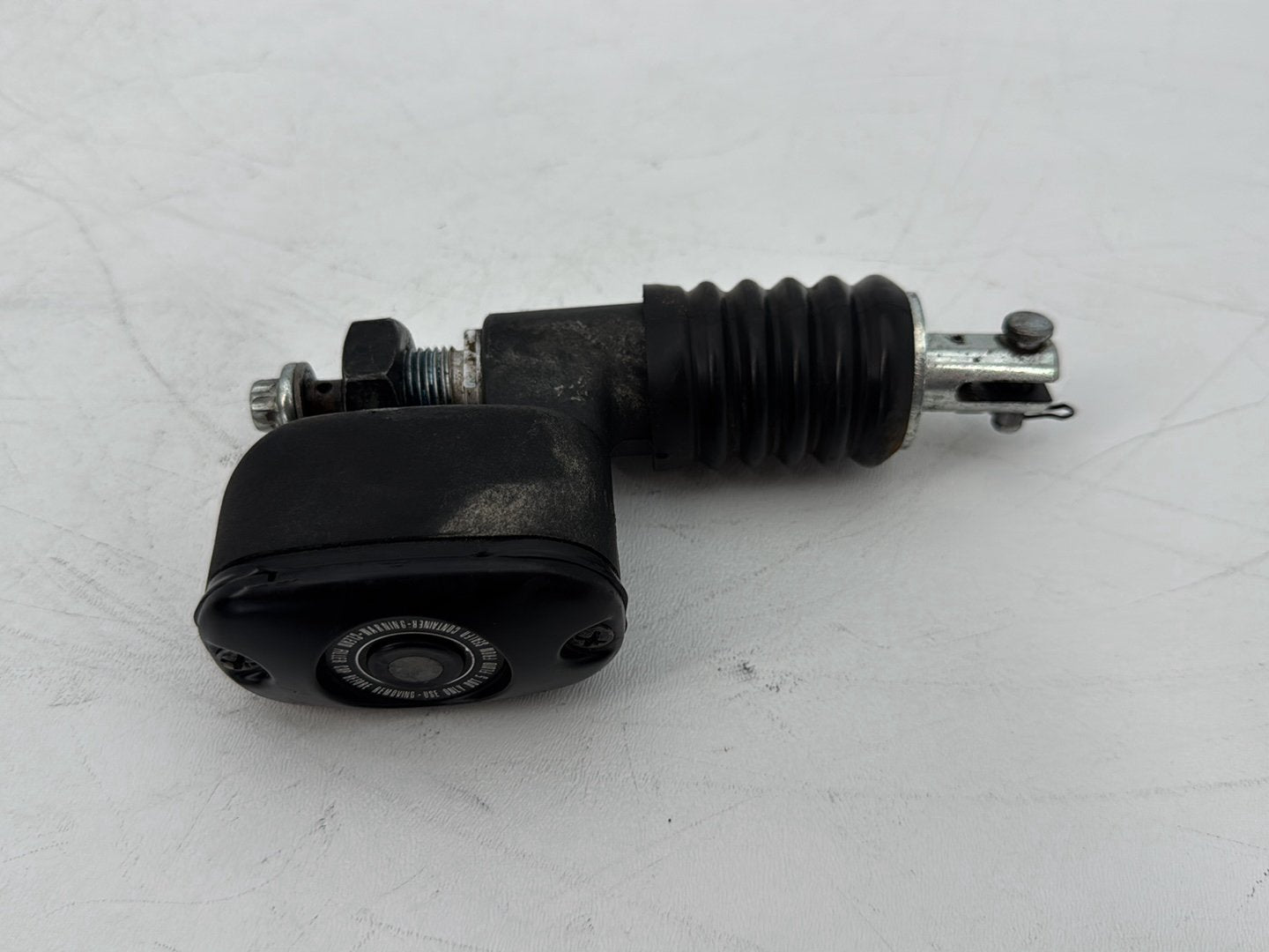 1999 - 2006 Harley-Davidson Touring Electra Glide Classic Rear Brake Master Cylinder Reservoir 41755-99D