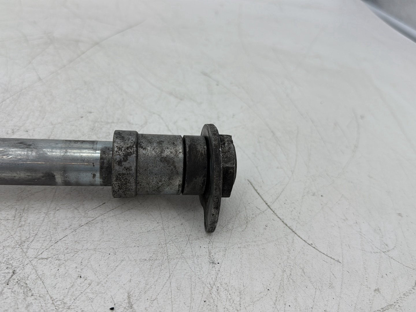 2006 Harley Electra Glide Touring Classic FLHTCI OEM Rear Wheel Axle Bolt Shaft
