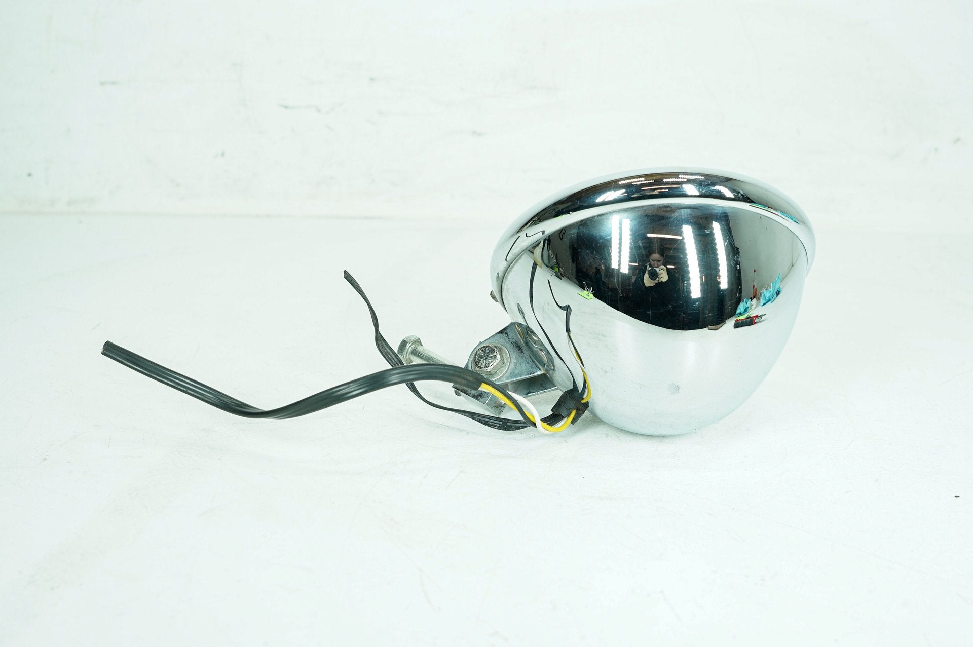 2004 Harley Dyna FXDWG Wide Glide OEM Headlight Headlamp Head Lamp Light LED
