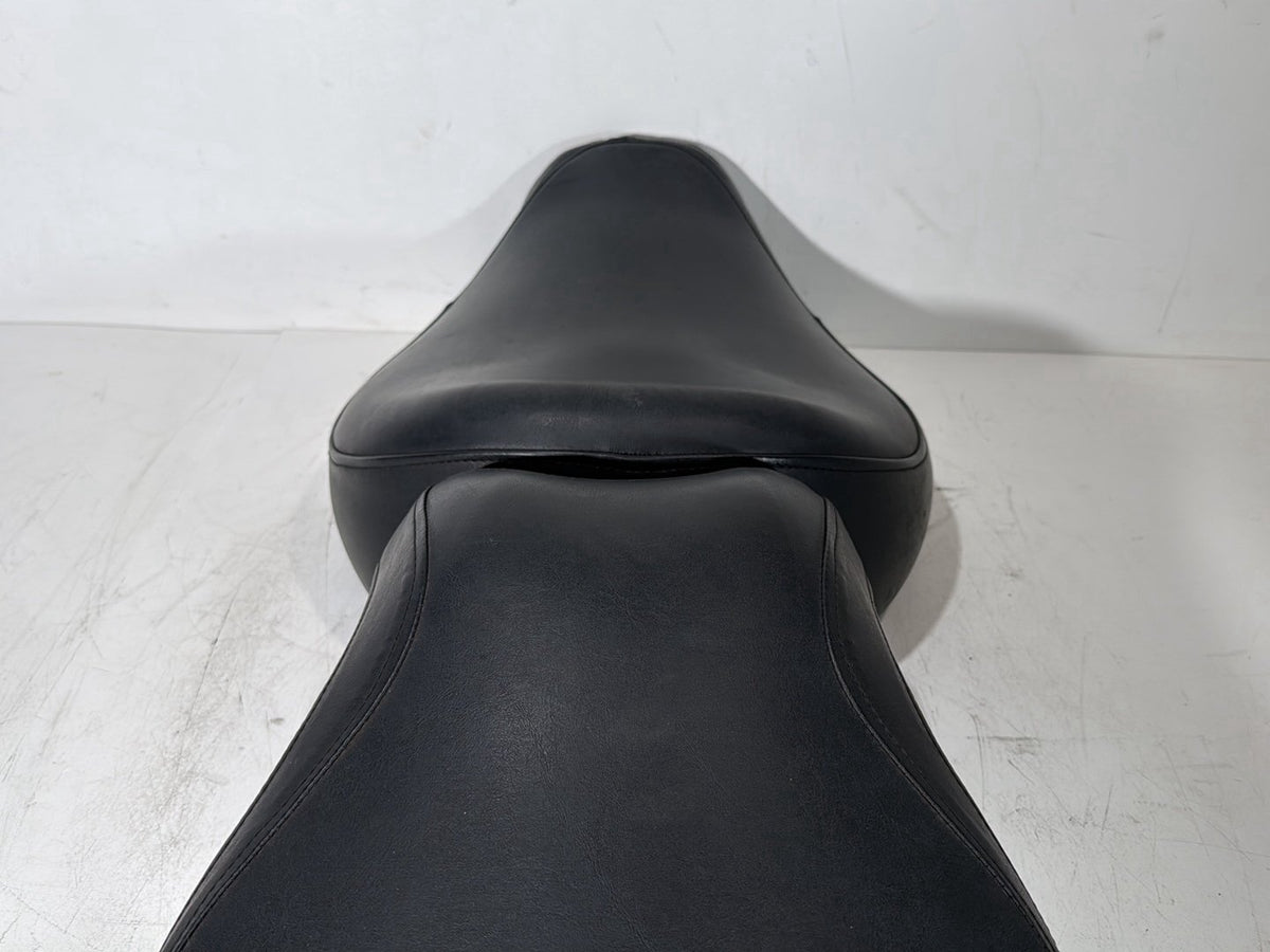 1999 - 2006 Harley-Davidson Touring Road King Police Passenger Rider Driver Seat Saddle 52949-97A