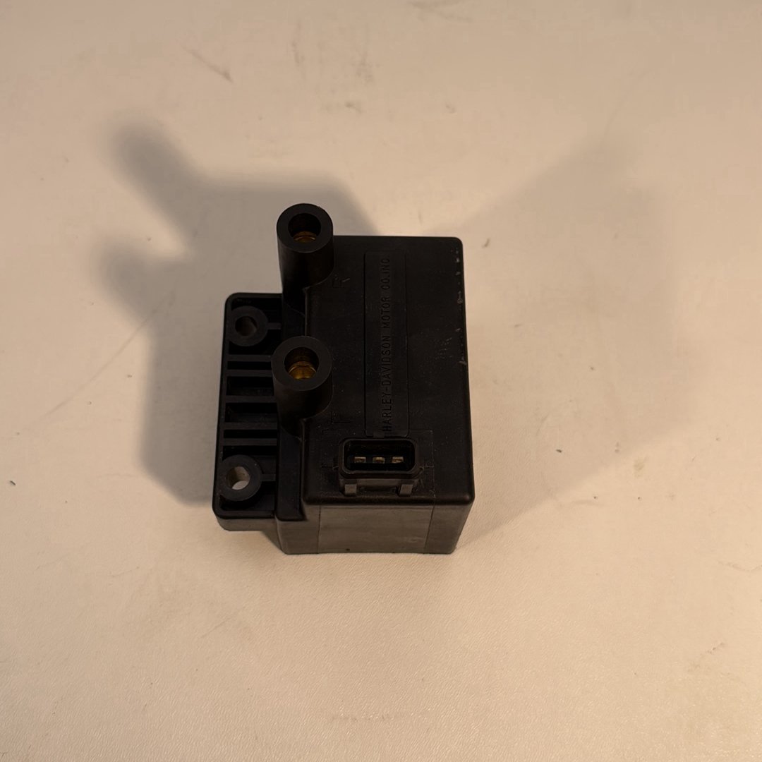 1984 - 1998 Harley-Davidson Touring Road King Police Ignition Coil Spark Igniter 31639-95