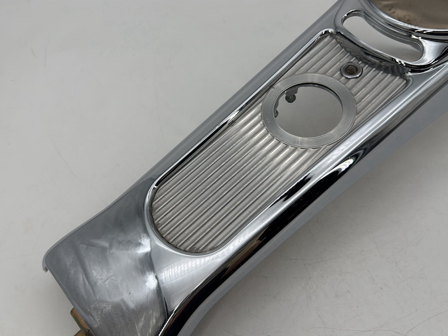 1999 - 2006 Harley-Davidson Touring Road King Custom Fuel Gas Tank Dash Console NOKey 60963-04