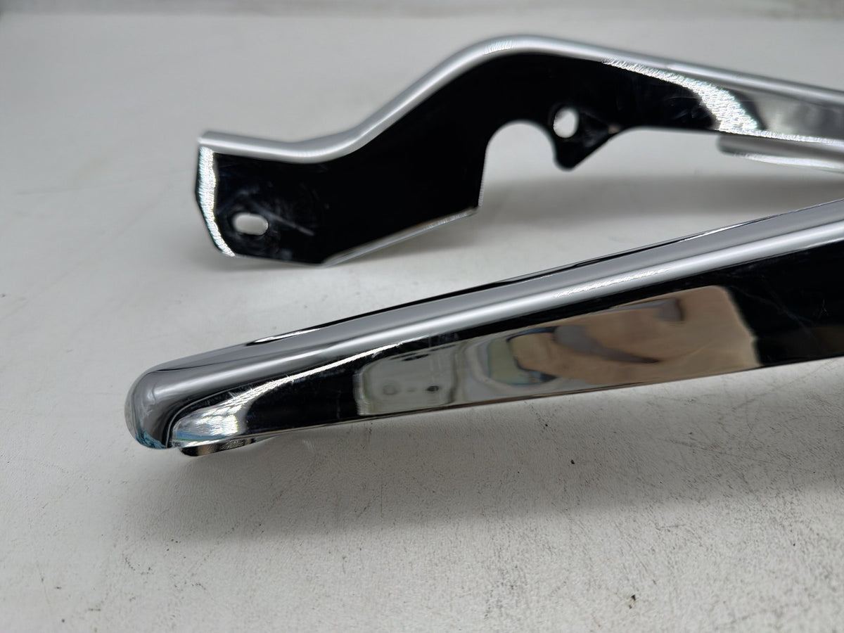 2006 Harley Street Glide Touring FLHX OEM Rear Left Right Fender Struts Bracket