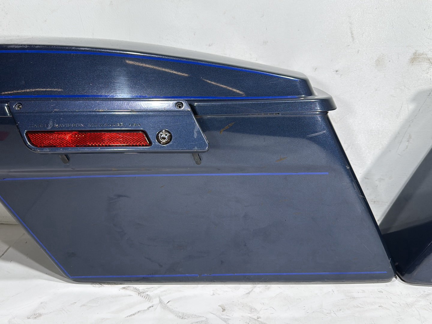 2009 Harley Street Glide Touring FLHX OEM Left Right Saddlebags Luggage NOKey