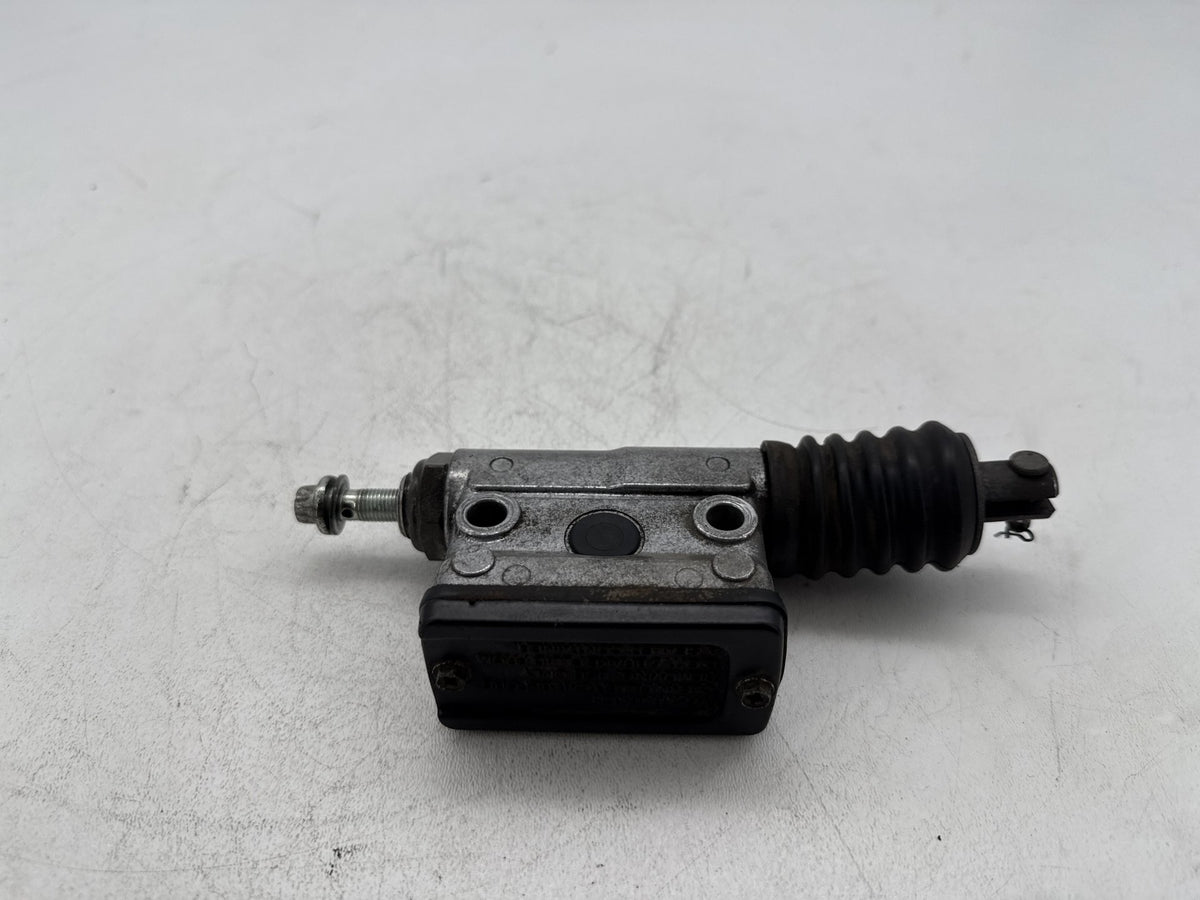 1997 Harley Heritage Softail Classic OEM Rear Brake Master Cylinder Reservoir