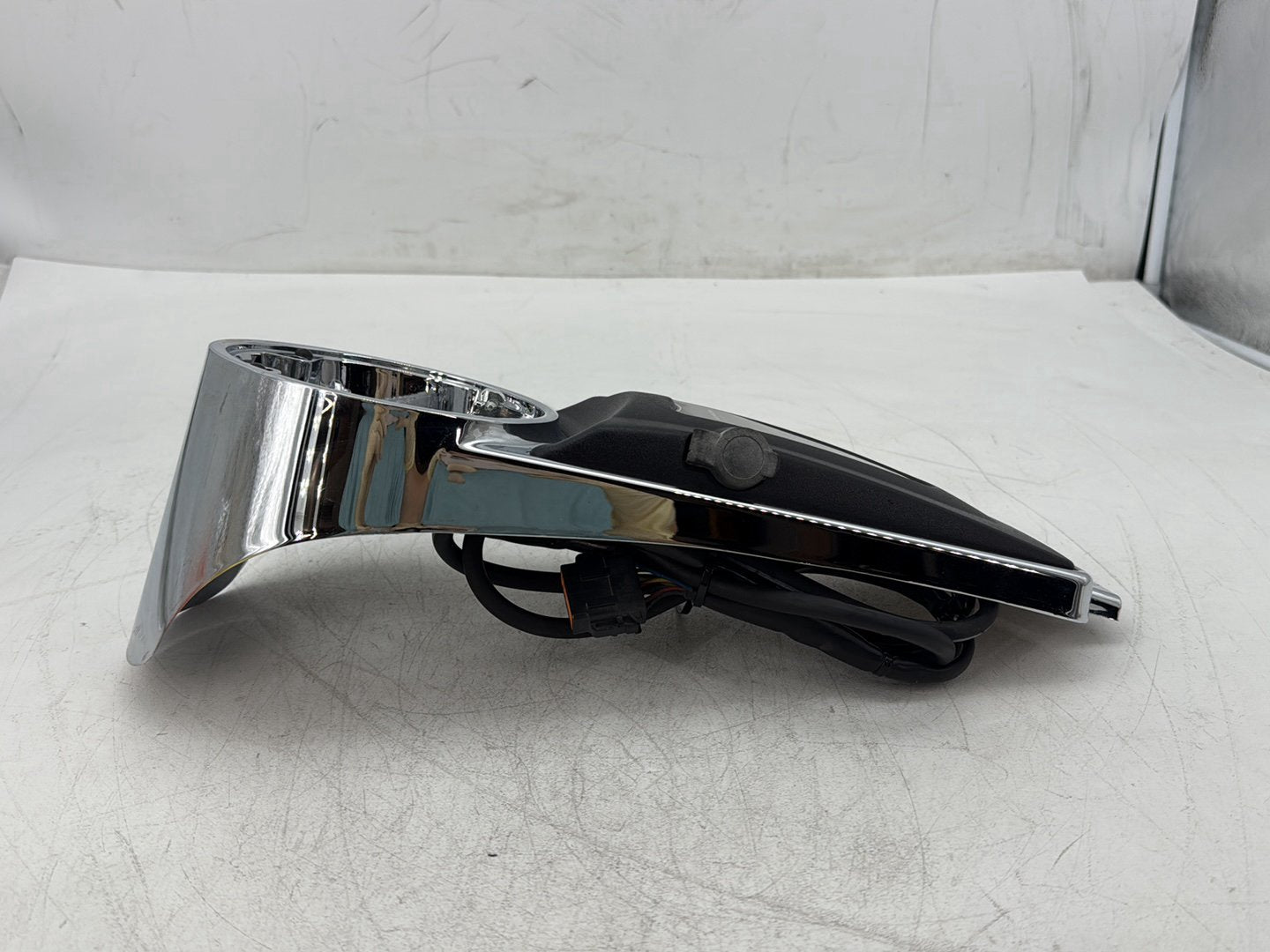 2005 Harley Electra Glide Touring Ultra FLHTCUI OEM Fuel Gas Tank Dash Console NOKey