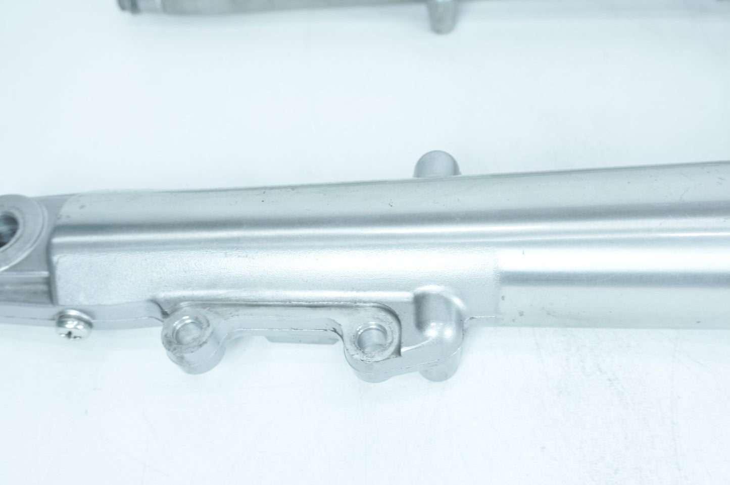2007 - 2012 Harley-Davidson Touring Electra Glide Classic Front Triple Tree Set & LH RH Fork Legs Sliders  	45446-87A