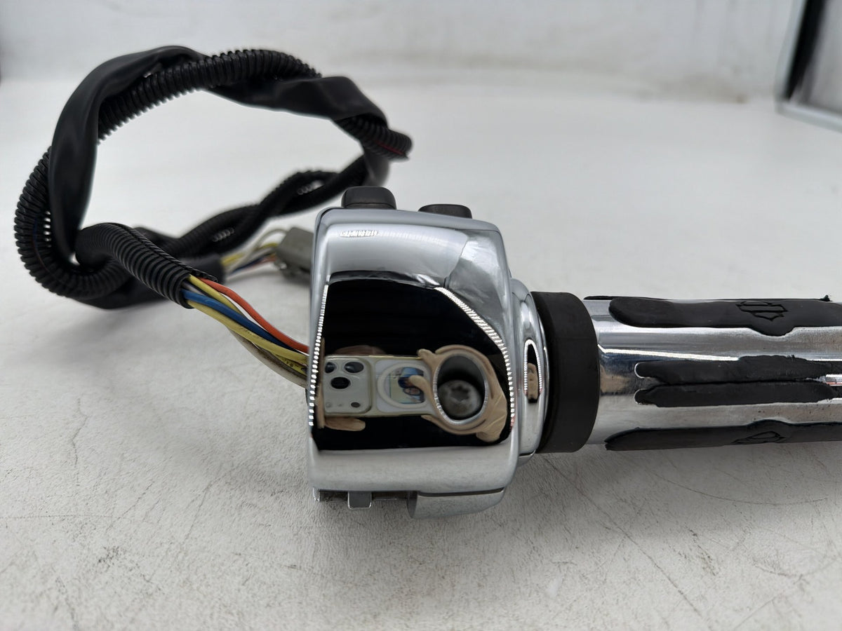01 Harley Softail Standard FXST OEM Left Turn Signal Headlight Switches Controls