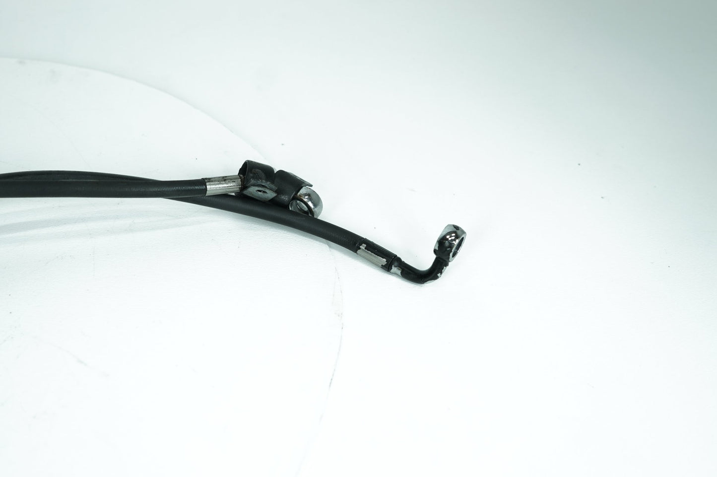 2004 - 2013 Harley-Davidson Sportster Base 883 Front Brake Hose Line Pipe  	46400-04