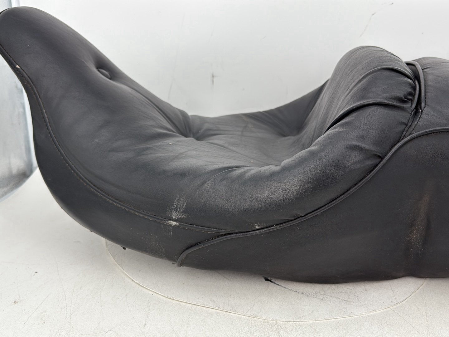 1999 - 2006 Harley-Davidson Touring Electra Glide Passenger Rider Driver Seat Saddle 51704-05