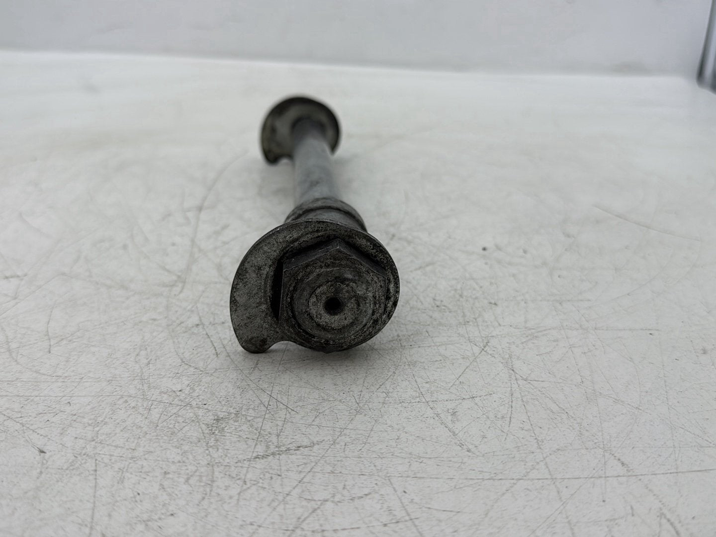 2006 Harley Electra Glide Touring Classic FLHTCI OEM Rear Wheel Axle Bolt Shaft