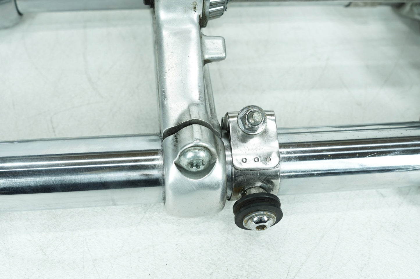 1986 - 2003 Harley-Davidson Sportster Hugger Front Triple Tree Set & LH RH Fork Legs Sliders 45563-87