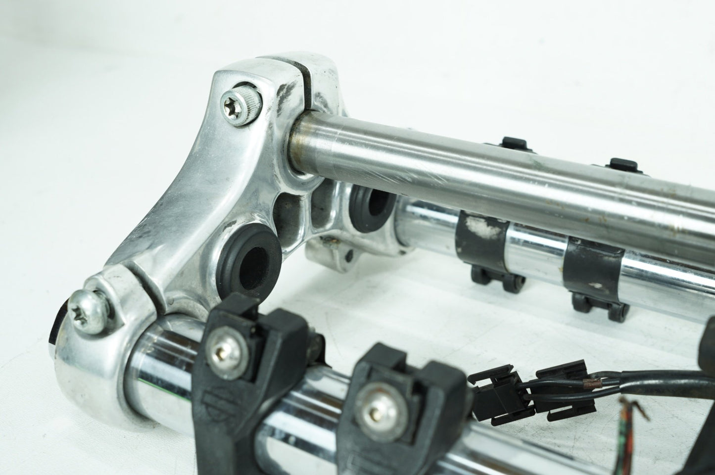 1986 - 2003 Harley-Davidson Sportster  Front Triple Tree Set & LH RH Fork Legs Sliders 45549-88