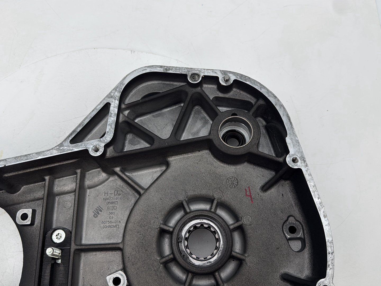 1999 - 2006 Harley-Davidson Touring Electra Glide Ultra Inner Primary Clutch Cover 60677-01C