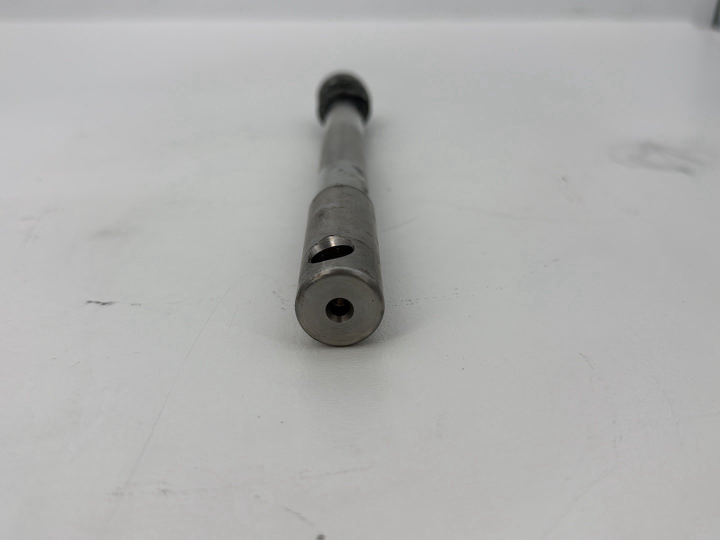 2003 Harley Sportster XL1200C 1200 Custom Anniversary OEM Front Wheel Axle Bolt Shaft