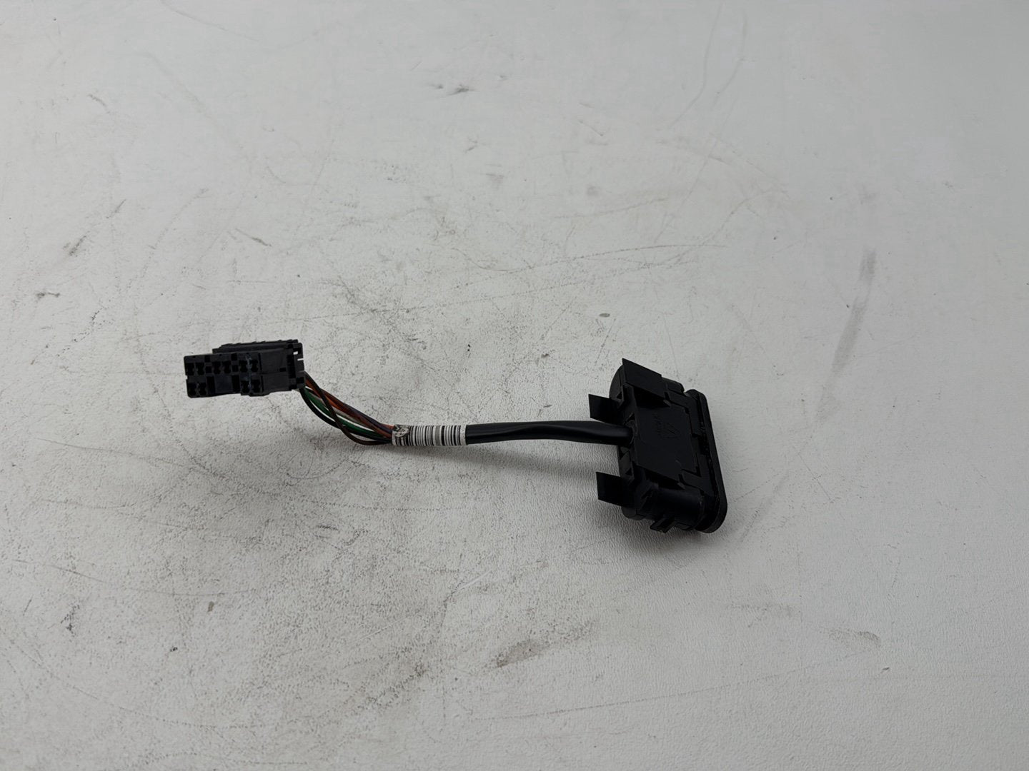 2007 Harley Touring FLHTP Electra Glide Police OEM Dash Indicator Lamp Wire Plug 68789-96A