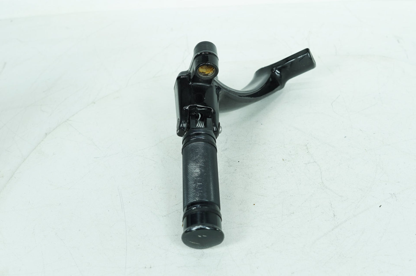2018 - 2024 Harley-Davidson Softail Sport Glide Left Foot Rest Support Bracket Peg 33600134