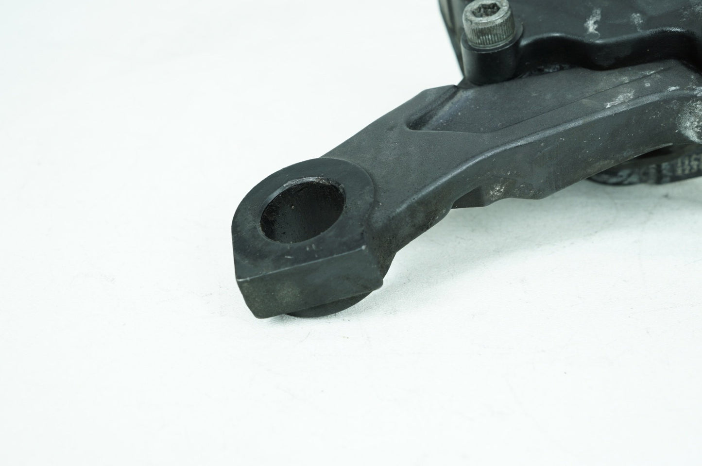 2011 - 2016 Harley-Davidson Touring Road King Classic Rear Back Brake Caliper w/ Bracket 44080-08B