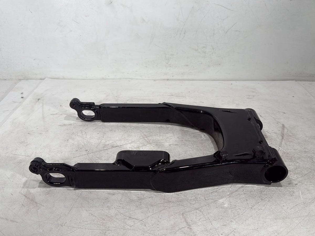 2007 Harley Street Glide Touring FLHX OEM Rear Fork Swingarm Swing Arm