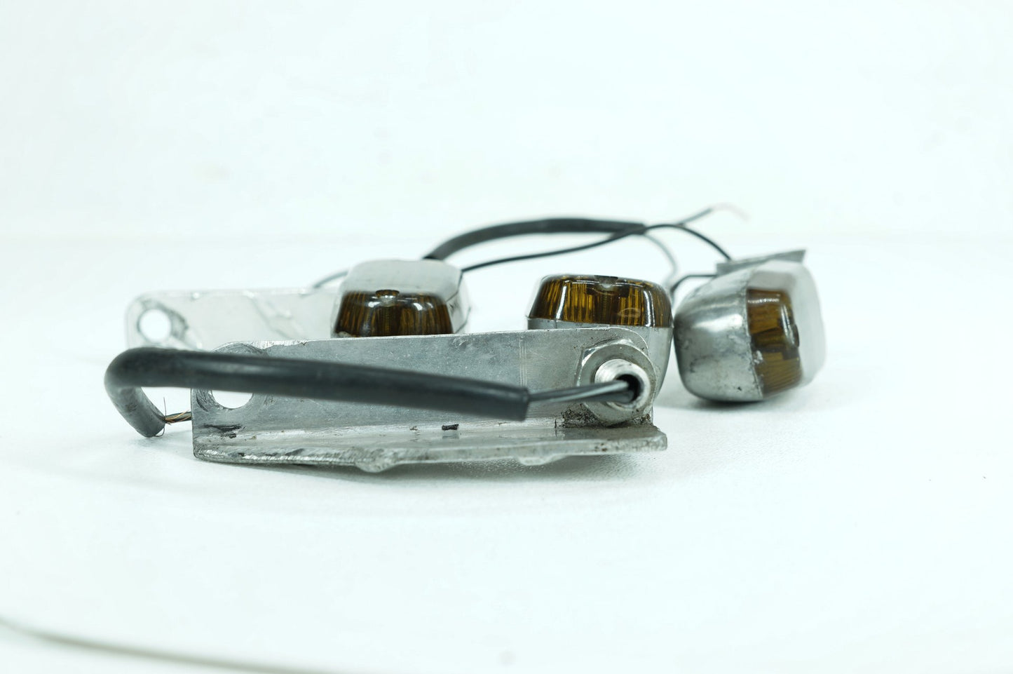 1984 - 1990 Harley-Davidson Sportster Evolution Front Left Right Turn Signal Indicators 68405-86