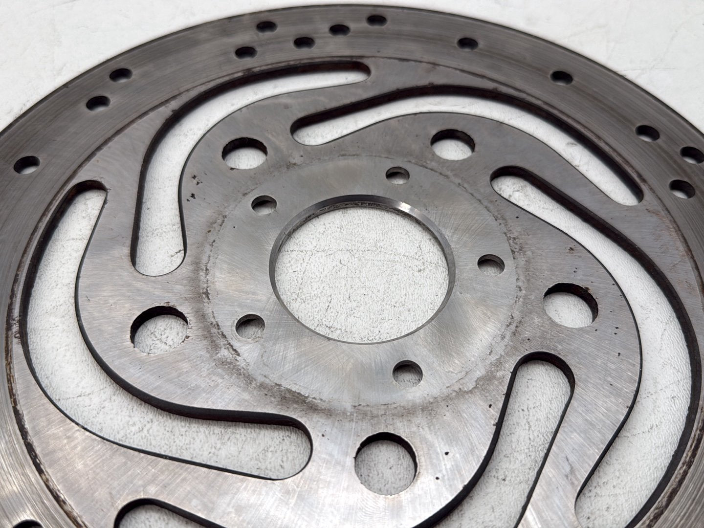 2006 Harley Touring FLHTCI Electra Glide Classic OEM Front Brake 1 Rotor Disc