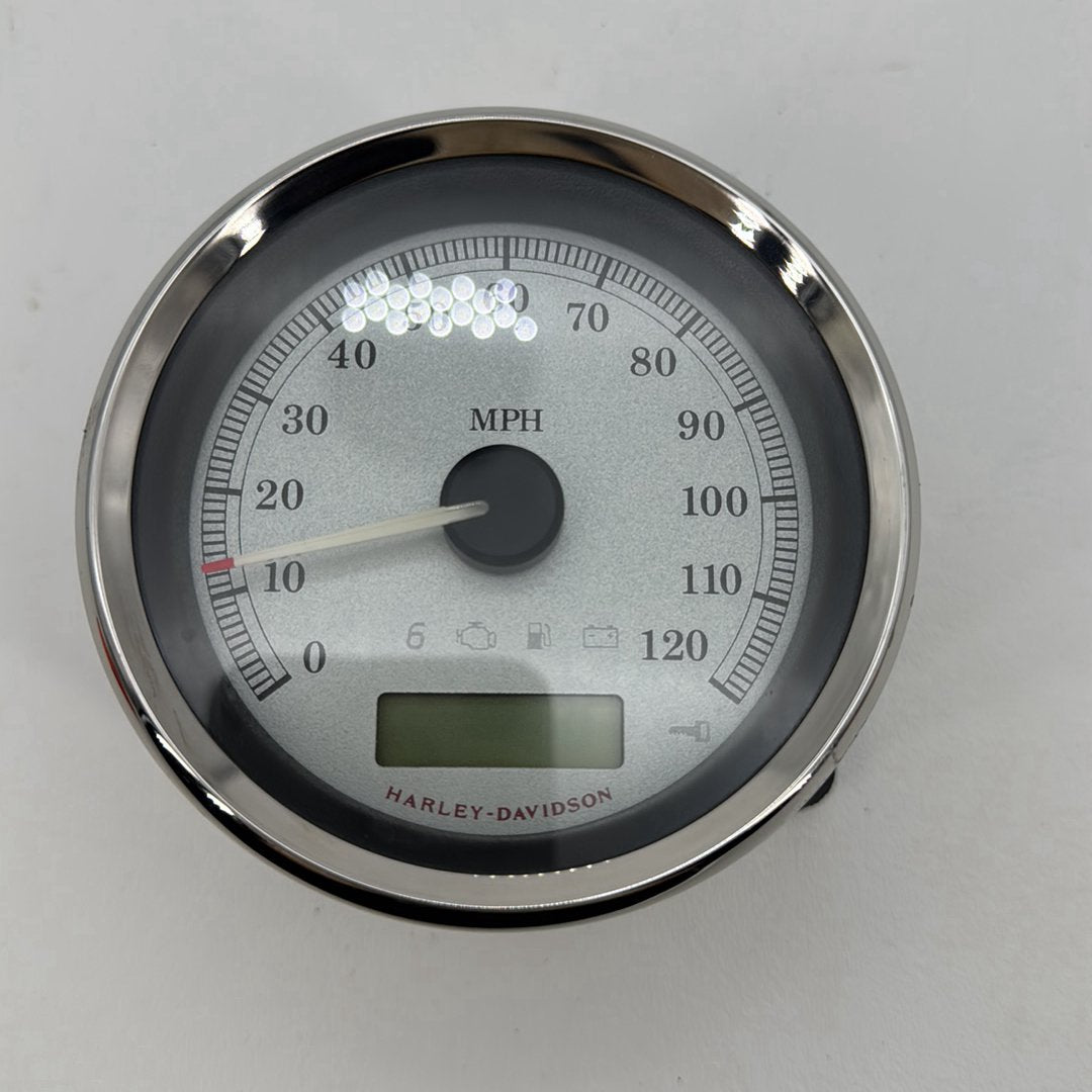 2008 - 2016 Harley-Davidson Touring Street Glide Speedo Speedometer Gauge Cluster  	67261-08