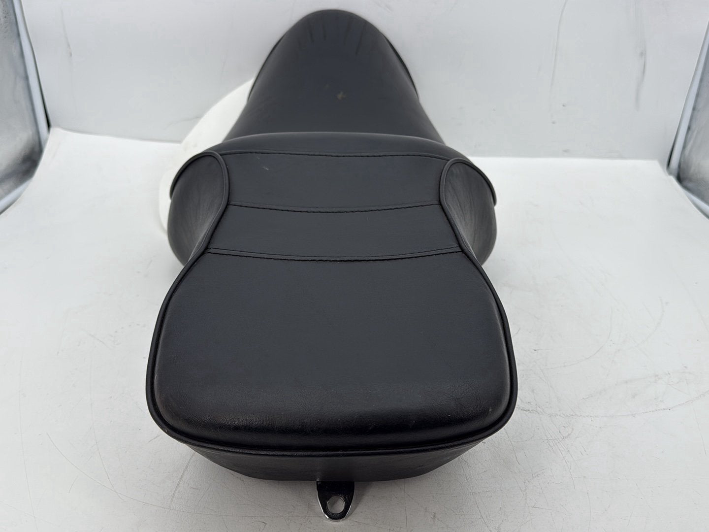 2002 Harley Dyna FXD Super Glide OEM Passenger Rider Driver Seat Saddle