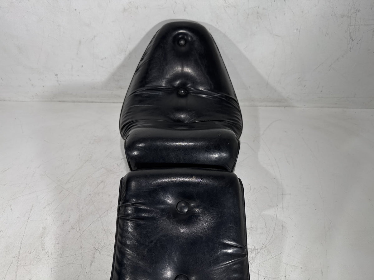 01 Harley Softail Standard FXST OEM Passenger Rider Driver Seat Saddle 52560-00