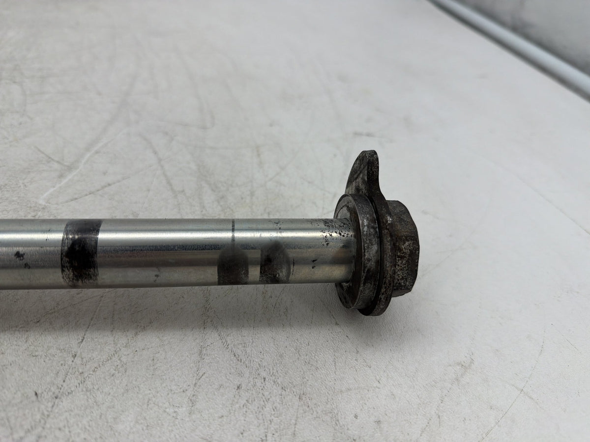 2015 Harley Electra Glide Touring Ultra OEM Rear Wheel Axle Bolt Shaft 43000002