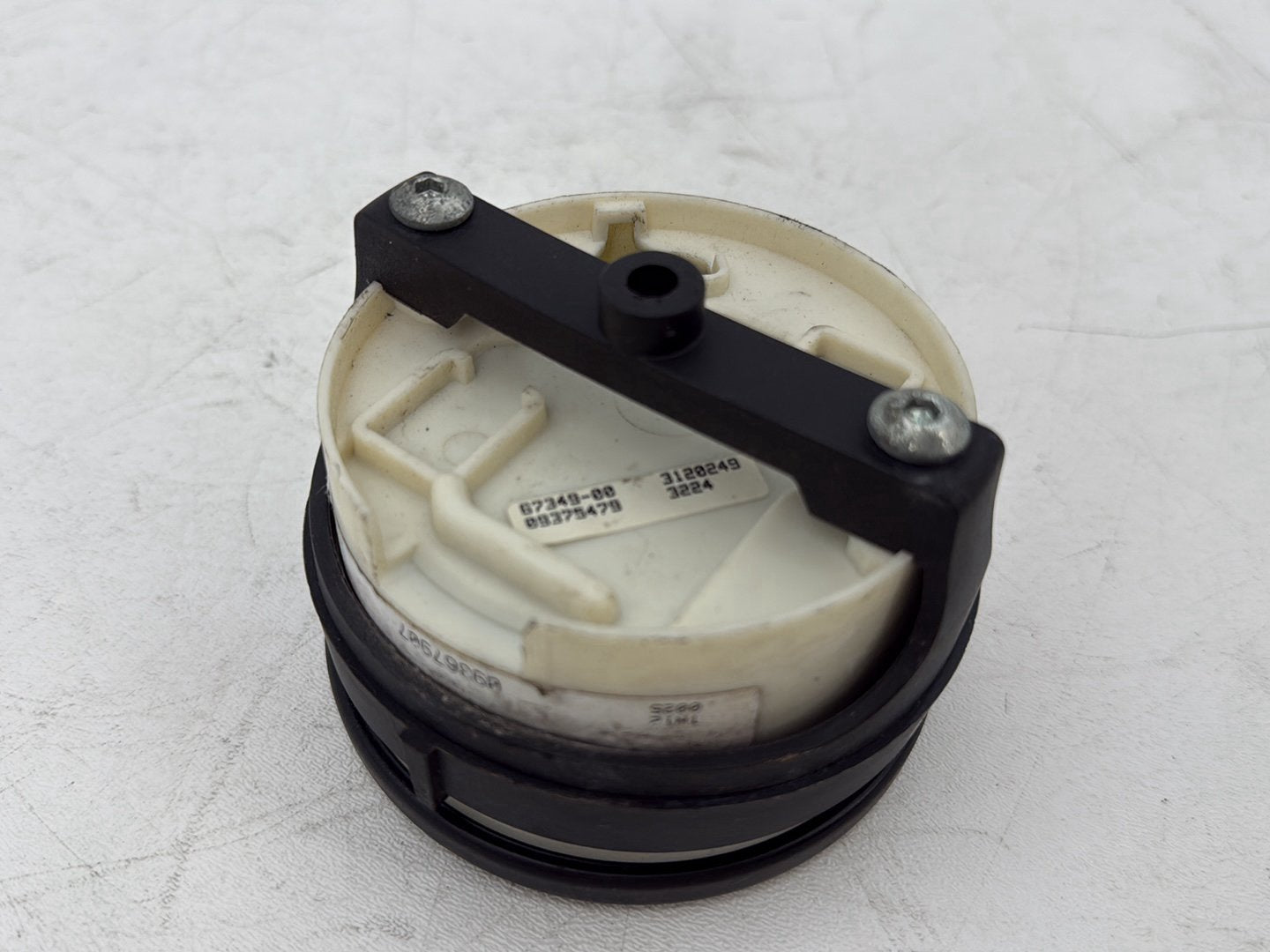 1999 - 2006 Harley-Davidson Touring Electra Glide Speedo Speedometer Gauge Cluster 67349-00