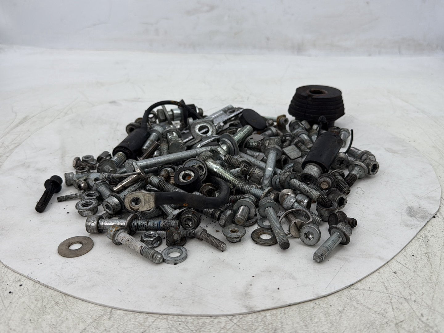 2015 Harley Road Glide Touring FLTRXS OEM Hardware Bolts Nuts & Brackets